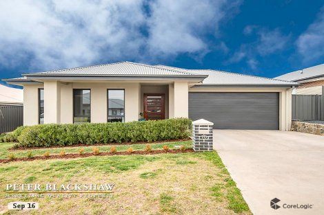 10 Pickering St, Googong, NSW 2620