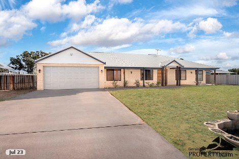 11 Tamarisk Way, Woorree, WA 6530