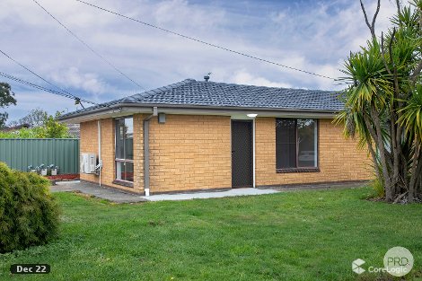 1/9 Aminya Ave, Delacombe, VIC 3356