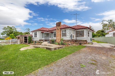 13 Hall Cres, Tarro, NSW 2322