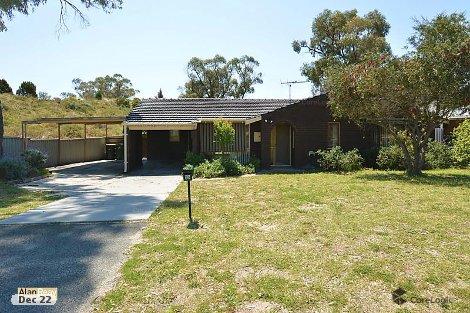 25 Drysdale Rd, Craigie, WA 6025