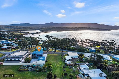 20 Bay View Ave, Binalong Bay, TAS 7216