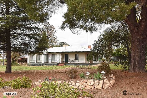 166 Anzac Rd, Robinvale, VIC 3549