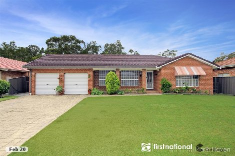 17 Glen Cl, North Haven, NSW 2443