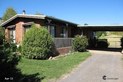 12 Somerset Cres, Mansfield, VIC 3722