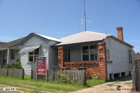 1 Barber St, Mayfield, NSW 2304