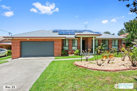 1 Dorothy Ave, Kootingal, NSW 2352