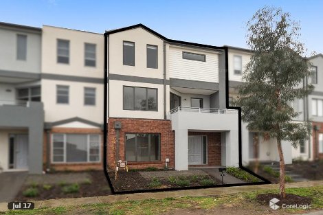 11/10 Mickleham Dr, Cranbourne North, VIC 3977