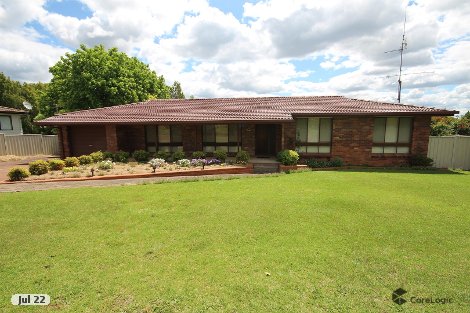 200 Pelham St, Tenterfield, NSW 2372