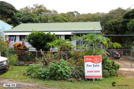 23 Crest Hvn, Lamb Island, QLD 4184