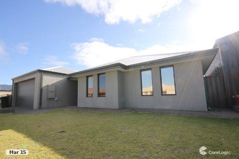 17 Iduna Rd, Wandina, WA 6530