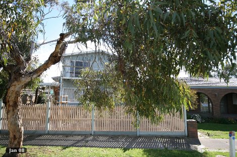 20 Highview Pde, Hamlyn Heights, VIC 3215