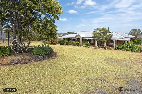 13 Vale Rd, Glencoe, QLD 4352