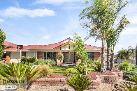 2 Manchester Cct, Craigmore, SA 5114