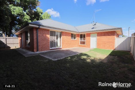 2/49 Stewart St, Bathurst, NSW 2795