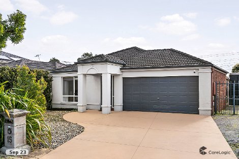 15 Bluebell Cres, Gowanbrae, VIC 3043