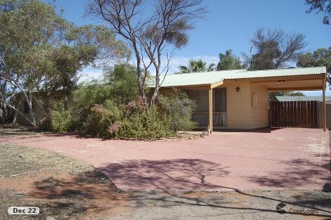 10 Blanche Ct, Roxby Downs, SA 5725