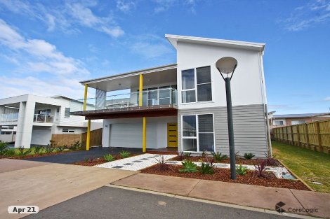 28 Seaside Cct, Caves Beach, NSW 2281