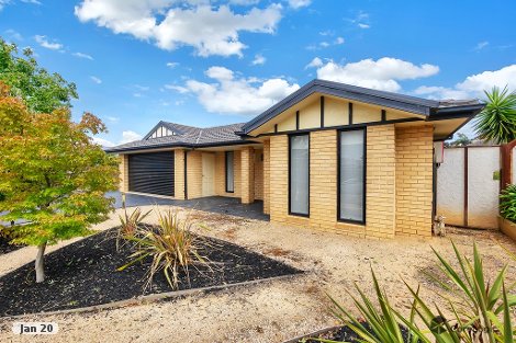 32 Mccullagh St, Bacchus Marsh, VIC 3340