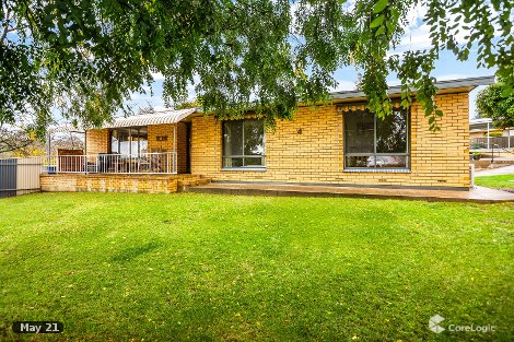 4 Paxton St, Clare, SA 5453