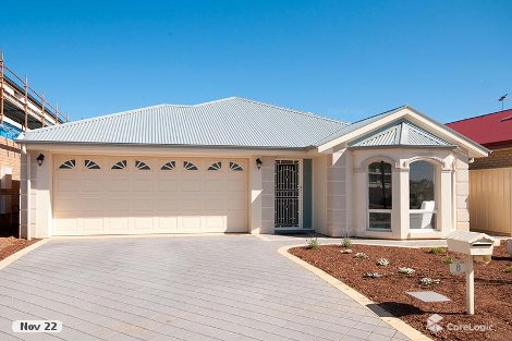 8 Warner Ave, Findon, SA 5023