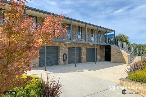 18 Edward Rd, Chirnside Park, VIC 3116