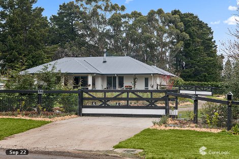 7 Golden Vale Rd, Sutton Forest, NSW 2577