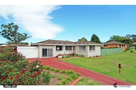 4 Yeovil Dr, Bomaderry, NSW 2541