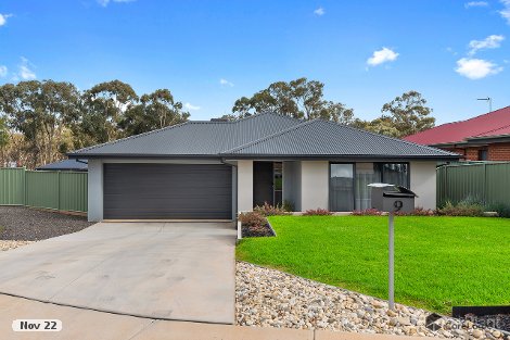 9 Merlot Cl, Maiden Gully, VIC 3551