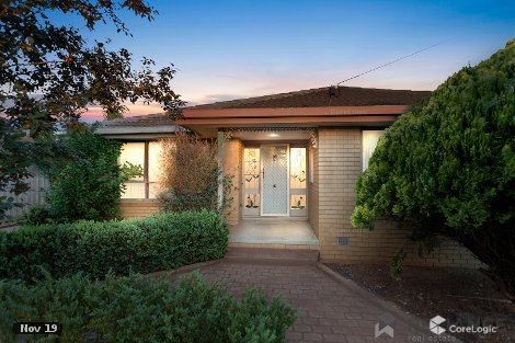 14 Eyre St, Melton South, VIC 3338