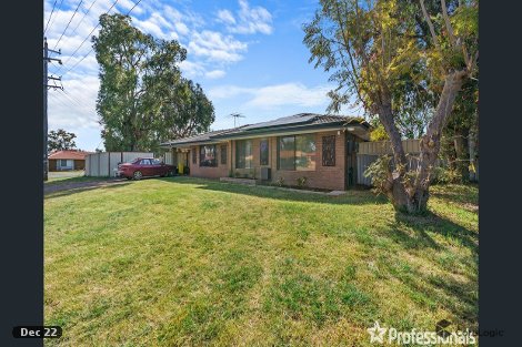 7 Golden Cres, High Wycombe, WA 6057