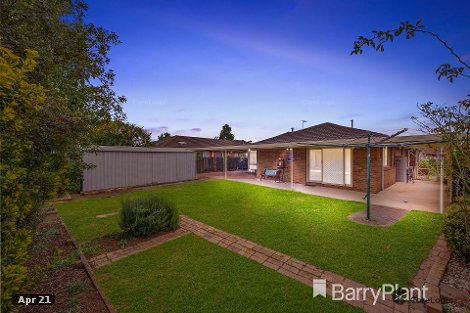 4 Ernest Cl, Melton West, VIC 3337