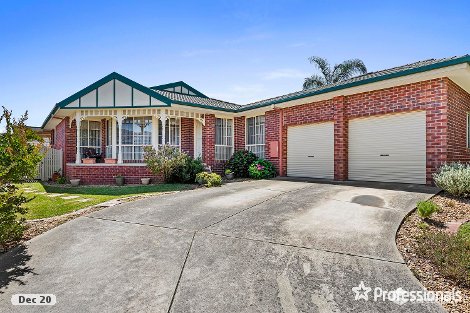 11 Woodland Park Rise, Croydon South, VIC 3136