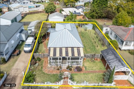 10 Albert St, Newtown, QLD 4350