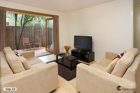 1/11-13 Farnham Ct, Flemington, VIC 3031