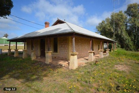 17 Adelaide Rd, Lameroo, SA 5302