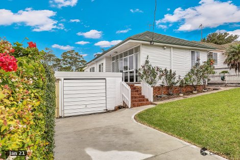 43 Waples Rd, Unanderra, NSW 2526