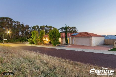 34 Preston Dr, Lake Coogee, WA 6166