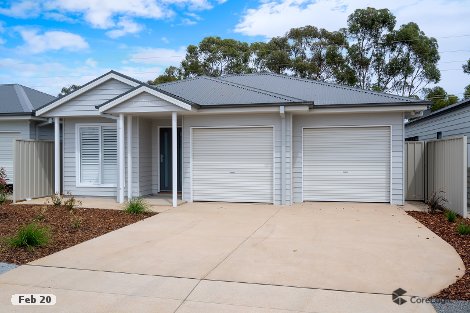 3/10 Peacock Dr, Turvey Park, NSW 2650