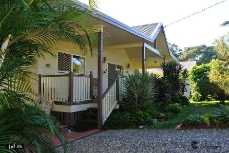 17 Francis Rd, Macleay Island, QLD 4184