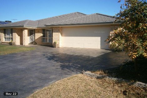 4 Strathmore Ave, Smithfield, SA 5114