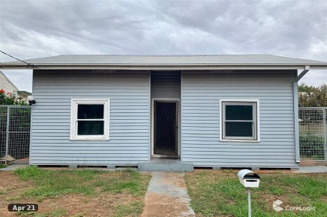 27 Warren St, Nyngan, NSW 2825