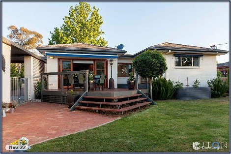 32 Kidston Cres, Curtin, ACT 2605