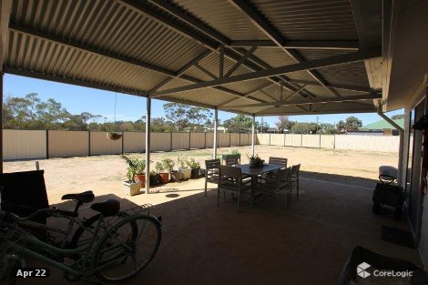 1 Mcginniss Way, Merredin, WA 6415