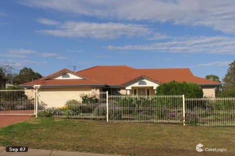 26 Graman St, Kingsthorpe, QLD 4400