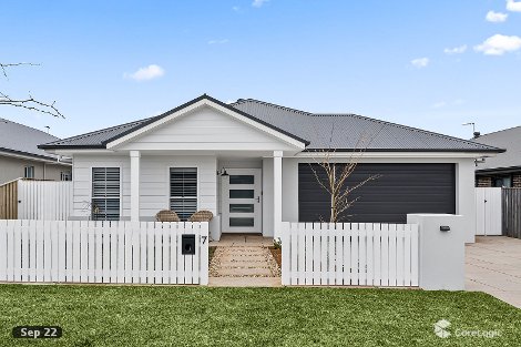 7 Plumb St, Renwick, NSW 2575