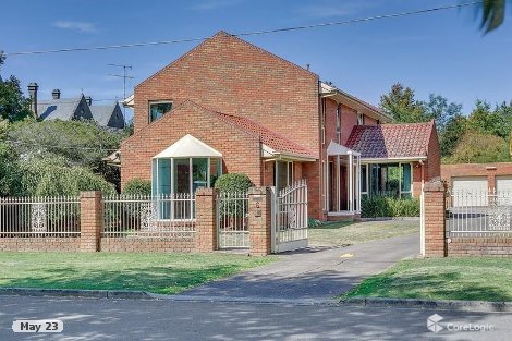 6 Alfred St N, Lake Wendouree, VIC 3350