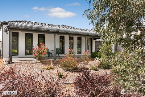 17 Washington Lane, Woodend, VIC 3442