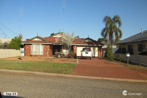 8 Marsh Ave, Brookton, WA 6306