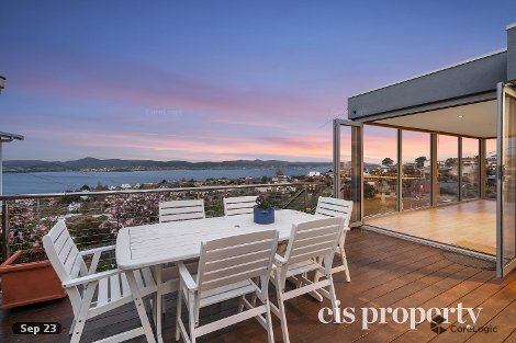 8 Wandeet Pl, Sandy Bay, TAS 7005